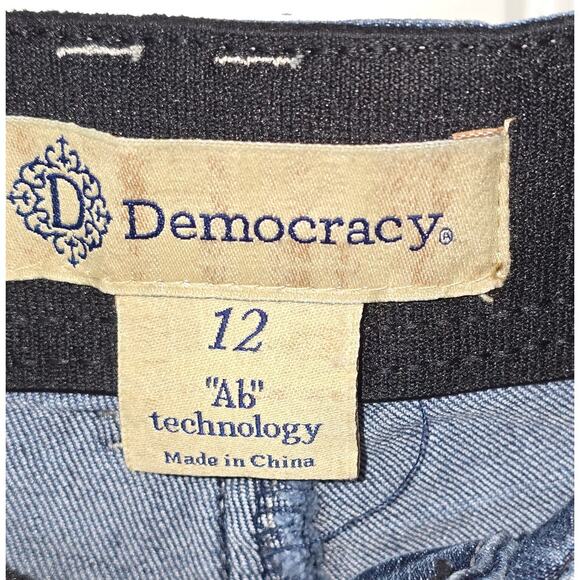 Democracy Ab Technology Women Stetchy Med Wash Blue Jeans Soft Comfortable Sz 12 - Picture 3 of 7